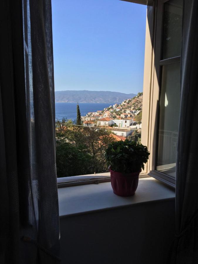 270° Apartment Hydra  Exterior photo